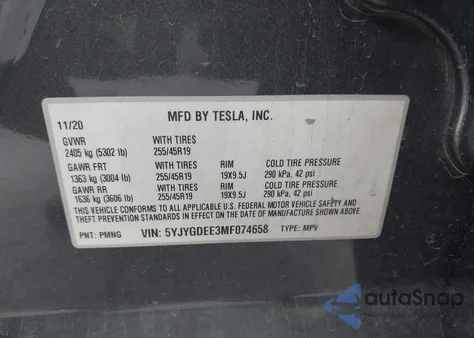 2021 Tesla Model Y Long Range Dual Motor All-Wheel Drive z USA, uszkodzony, nr VIN 5YJYGDEE3MF074658